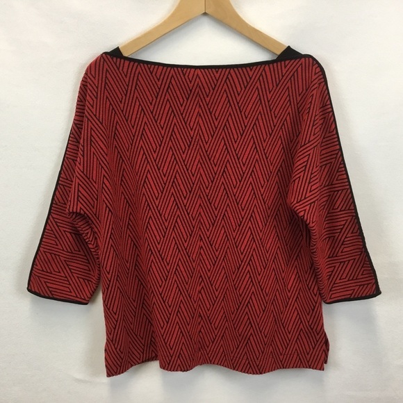 Chico's Red & Black Chevron Pattern 3/4 Sleeve Top - Picture 9 of 10